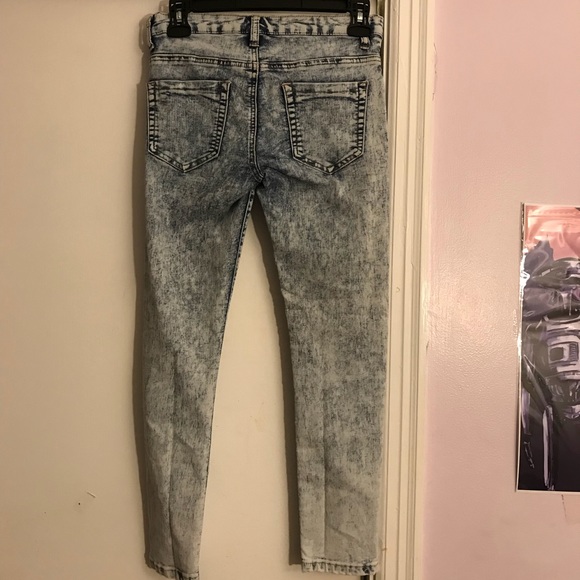 Acid Wash Skinny Jeans - Picture 2 of 2